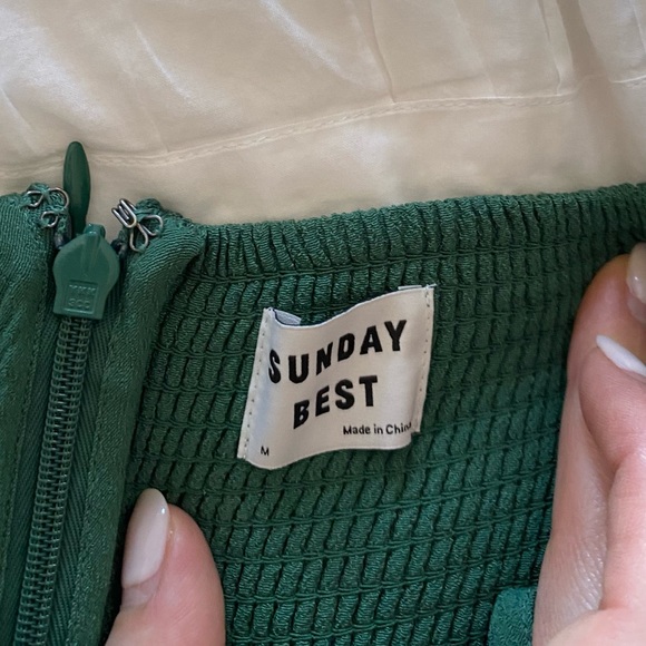 Aritzia (Sunday Best), size medium green longsleeve flowy dress - Picture 2 of 5